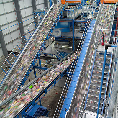 Usos de equipos magnéticos industriales en instalaciones de reciclaje